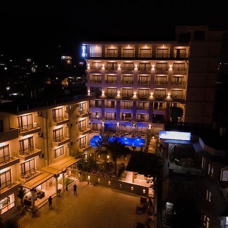 Hotel Pokhara Village & Spa المظهر الخارجي الصورة