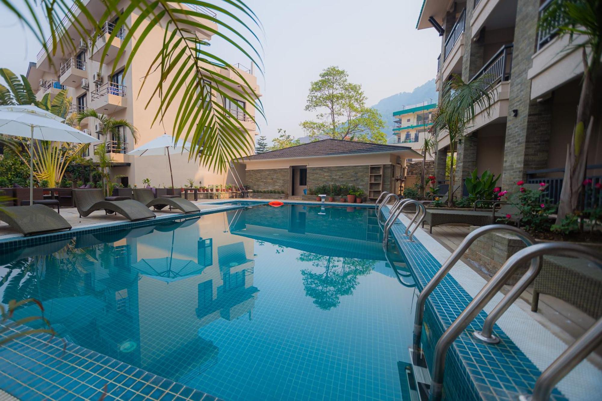 Hotel Pokhara Village & Spa المظهر الخارجي الصورة